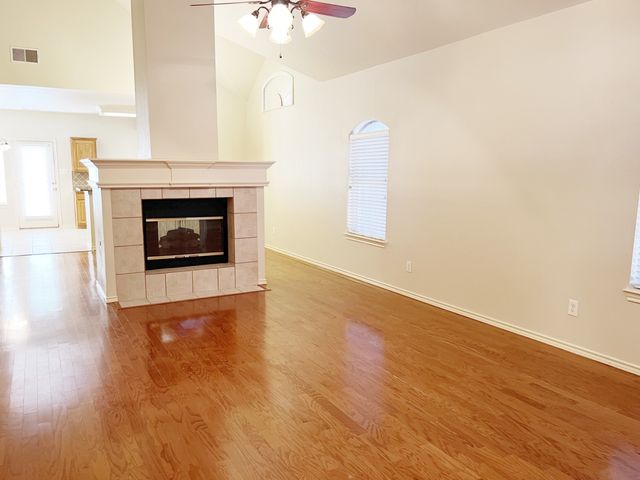 529 Continental Drive, Lewisville, TX 75067