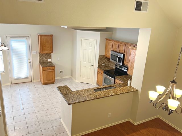 529 Continental Drive, Lewisville, TX 75067