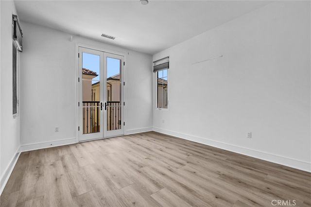 155 Linda Vista, Irvine, CA 92618