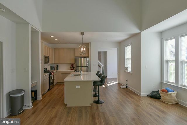 11432 ISAAC CT, Hagerstown, MD 21742