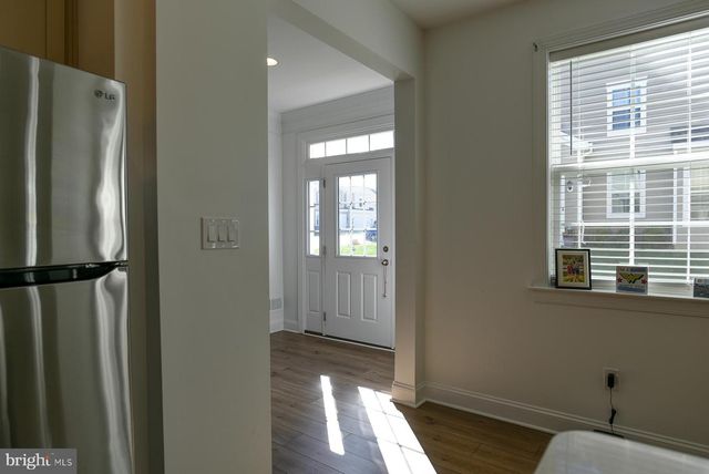 11432 ISAAC CT, Hagerstown, MD 21742