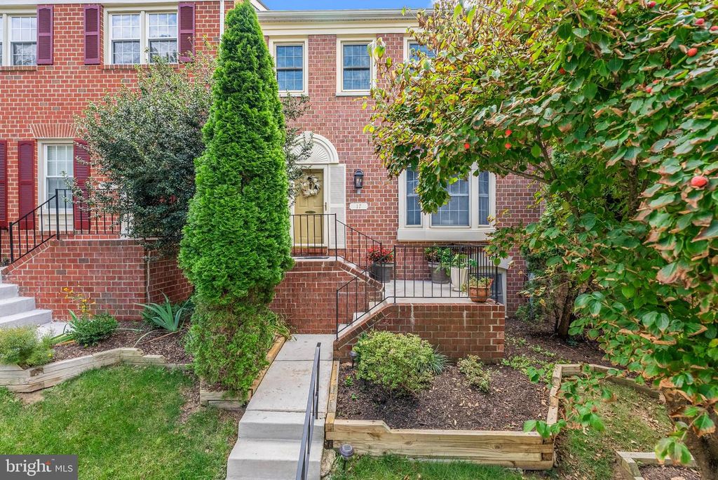 17 ALICEVIEW CT, Lutherville Timonium, MD 21093