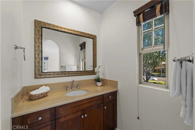 102 Mission, Irvine, CA 92620