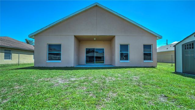 716 VERSAILLES LANE, Kissimmee, FL 34759