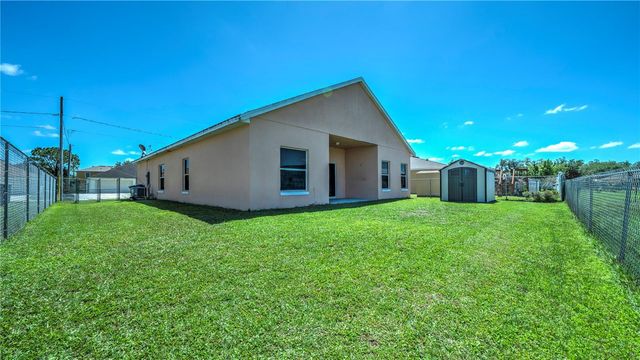 716 VERSAILLES LANE, Kissimmee, FL 34759