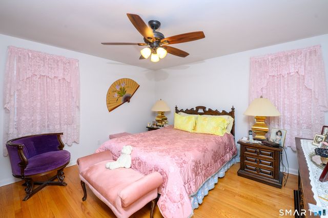 25 River Road, East Haven, CT 06512