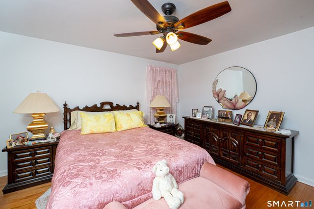 25 River Road, East Haven, CT 06512