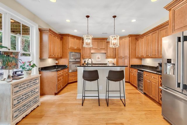 16 Vintners Ln., Murrells Inlet, SC 29576