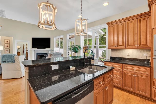 16 Vintners Ln., Murrells Inlet, SC 29576
