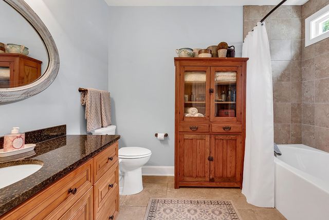 16 Vintners Ln., Murrells Inlet, SC 29576