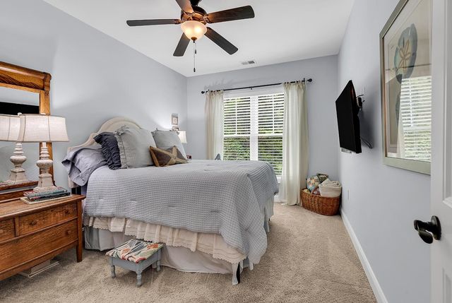 16 Vintners Ln., Murrells Inlet, SC 29576