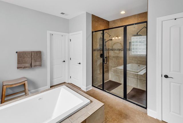 16 Vintners Ln., Murrells Inlet, SC 29576
