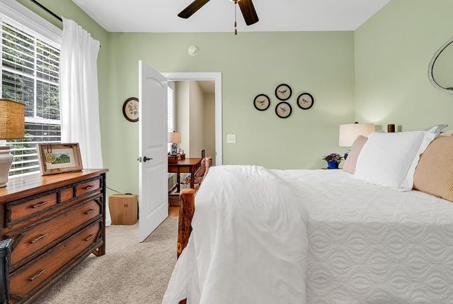 16 Vintners Ln., Murrells Inlet, SC 29576