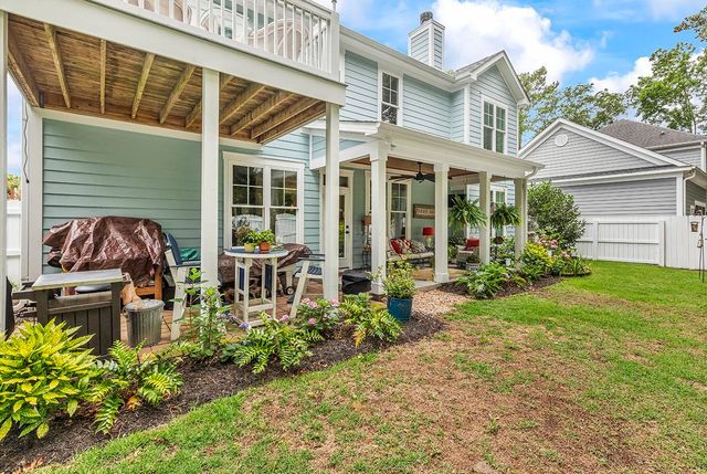 16 Vintners Ln., Murrells Inlet, SC 29576