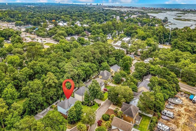 16 Vintners Ln., Murrells Inlet, SC 29576