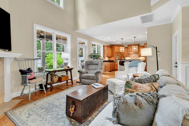 16 Vintners Ln., Murrells Inlet, SC 29576