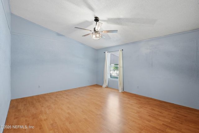 246 AZALEA Avenue, Interlachen, FL 32148