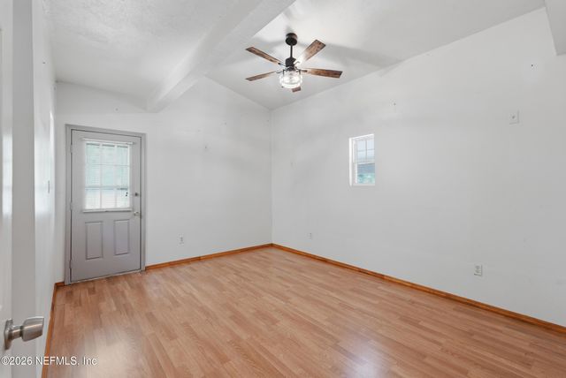246 AZALEA Avenue, Interlachen, FL 32148