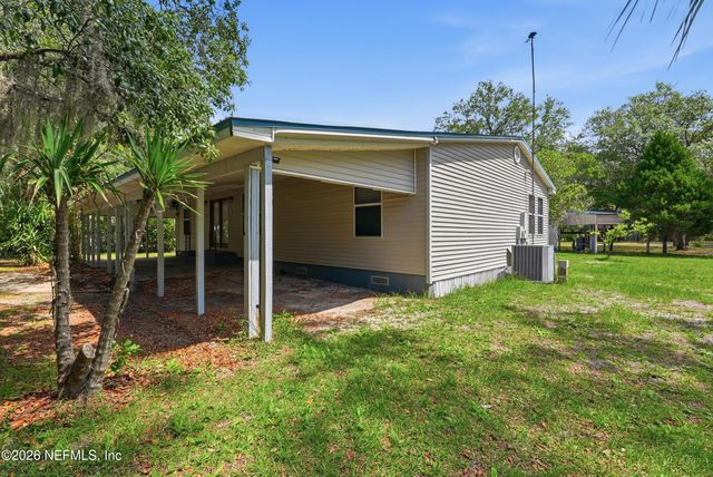 246 AZALEA Avenue, Interlachen, FL 32148