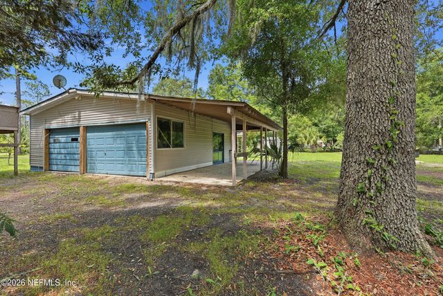 246 AZALEA Avenue, Interlachen, FL 32148