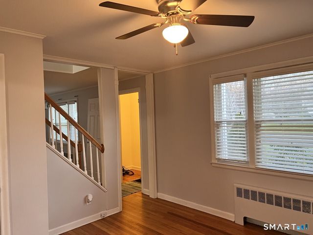 23 Pinewood Road, Hamden, CT 06518