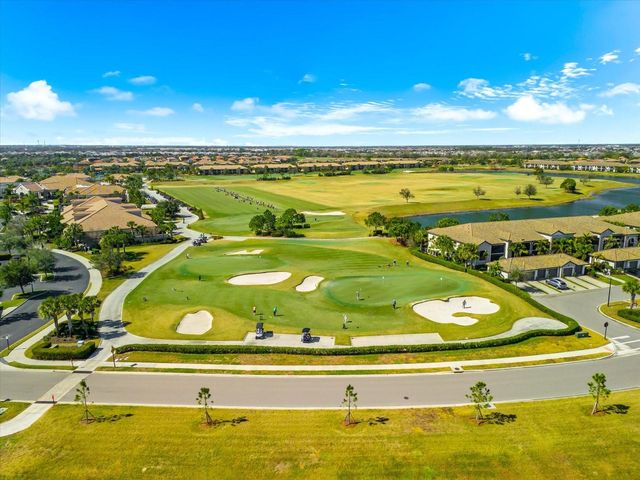 17626 GAWTHROP DRIVE 207, Bradenton, FL 34211