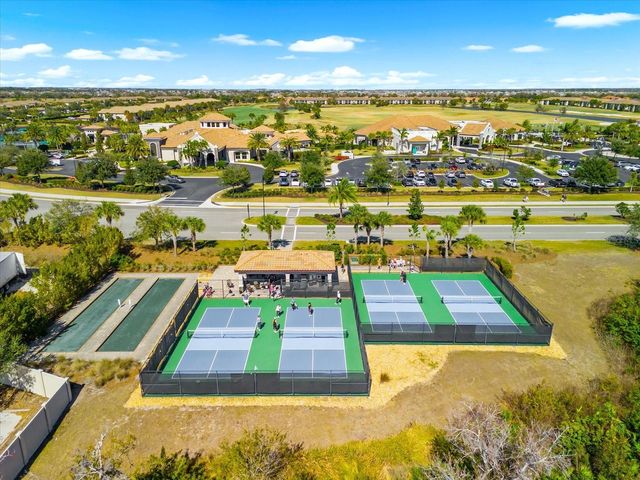 17626 GAWTHROP DRIVE 207, Bradenton, FL 34211