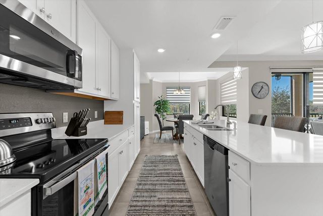 17626 GAWTHROP DRIVE 207, Bradenton, FL 34211