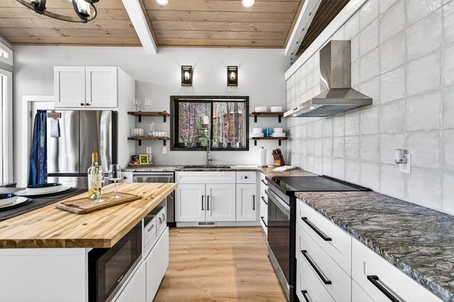 35 Laurel Mountain Estates Drive N, Blairsville, GA 30512