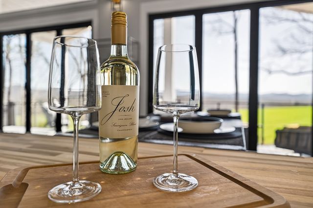 35 Laurel Mountain Estates Drive N, Blairsville, GA 30512