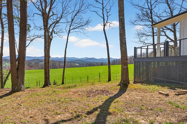 35 Laurel Mountain Estates Drive N, Blairsville, GA 30512