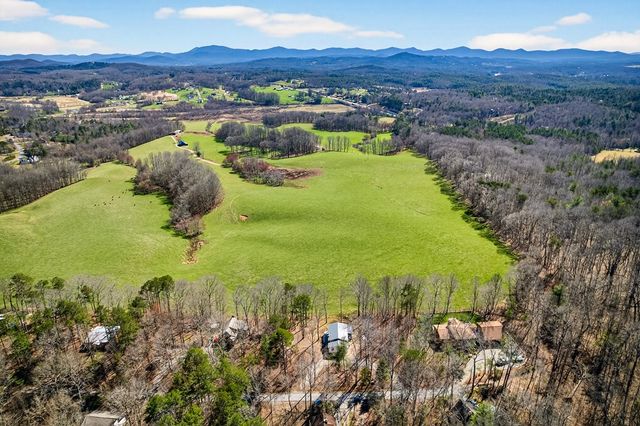 35 Laurel Mountain Estates Drive N, Blairsville, GA 30512
