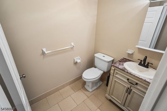 141 Marion Dr, West Orange Twp., NJ 07052