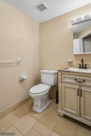 141 Marion Dr, West Orange Twp., NJ 07052