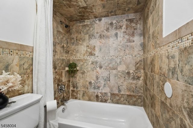 141 Marion Dr, West Orange Twp., NJ 07052