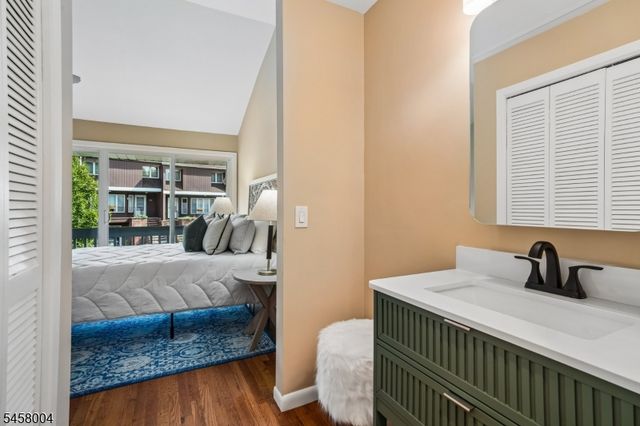 141 Marion Dr, West Orange Twp., NJ 07052