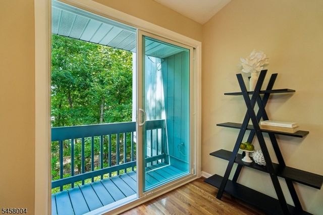 141 Marion Dr, West Orange Twp., NJ 07052
