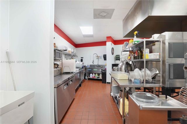 12835 SW 42 st, Miami, FL 33175