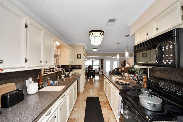292 Kickapoo Drive, Livingston, TX 77351