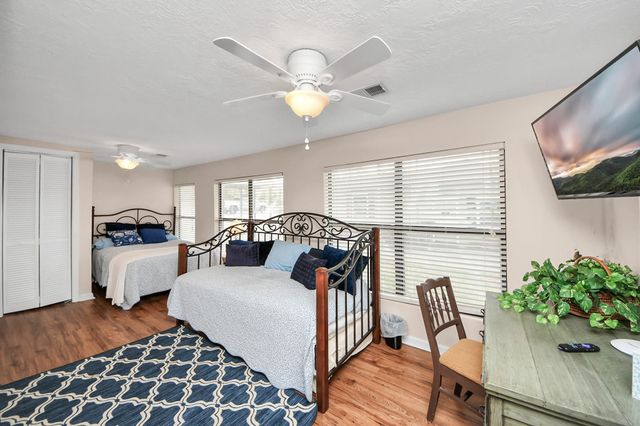 292 Kickapoo Drive, Livingston, TX 77351