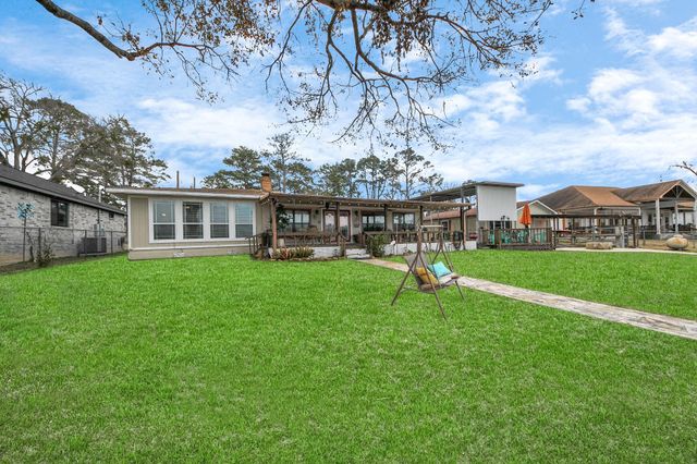 292 Kickapoo Drive, Livingston, TX 77351