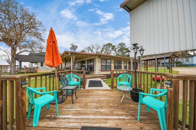 292 Kickapoo Drive, Livingston, TX 77351