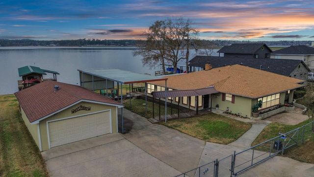 292 Kickapoo Drive, Livingston, TX 77351