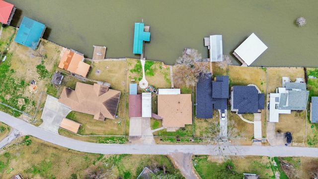 292 Kickapoo Drive, Livingston, TX 77351