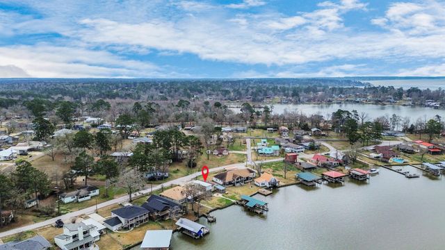 292 Kickapoo Drive, Livingston, TX 77351