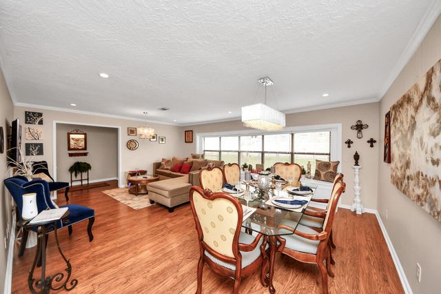 292 Kickapoo Drive, Livingston, TX 77351