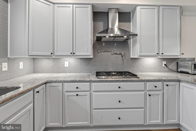 1452 BOYLE ST, Baltimore, MD 21230
