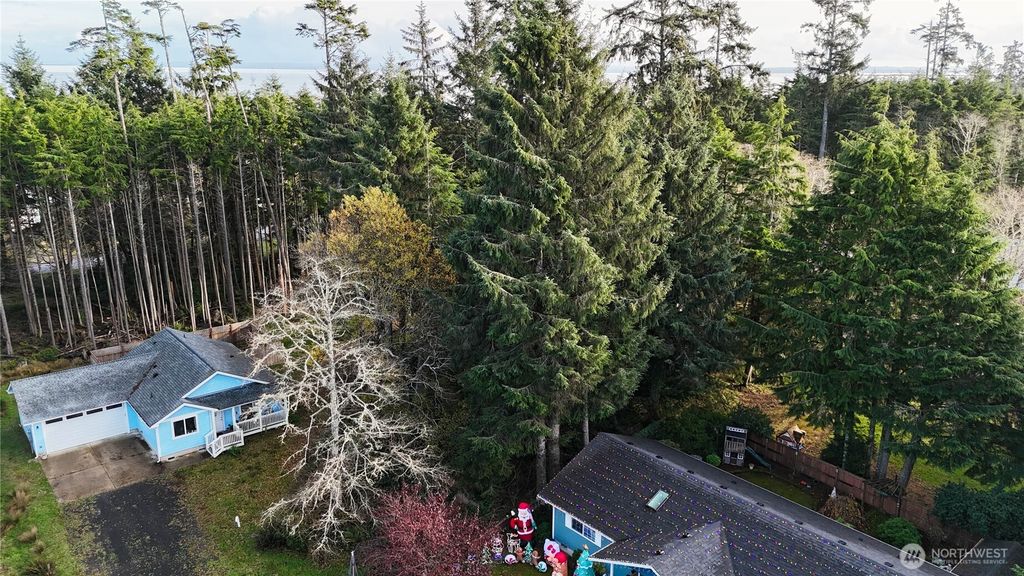 130 Glover, Ocean Shores, WA 98569