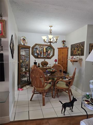 16801 NE 13th Ave 210, Miami, FL 33162