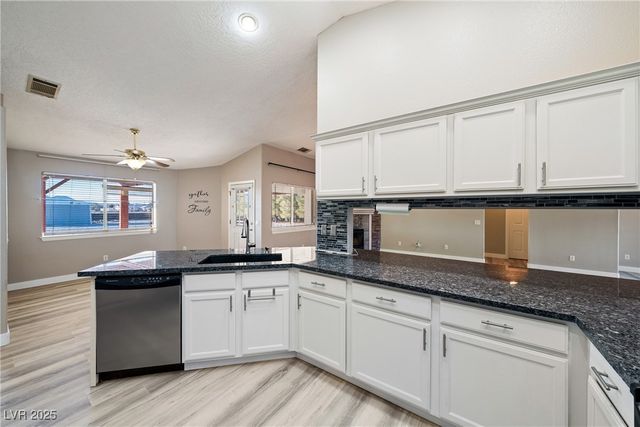 2950 Winchester Avenue, Pahrump, NV 89048